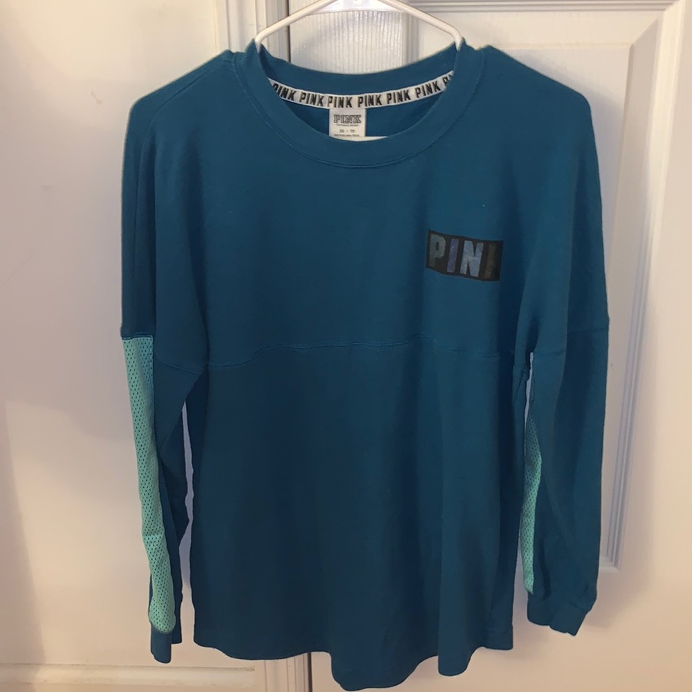 VS PINK long sleeved shirt